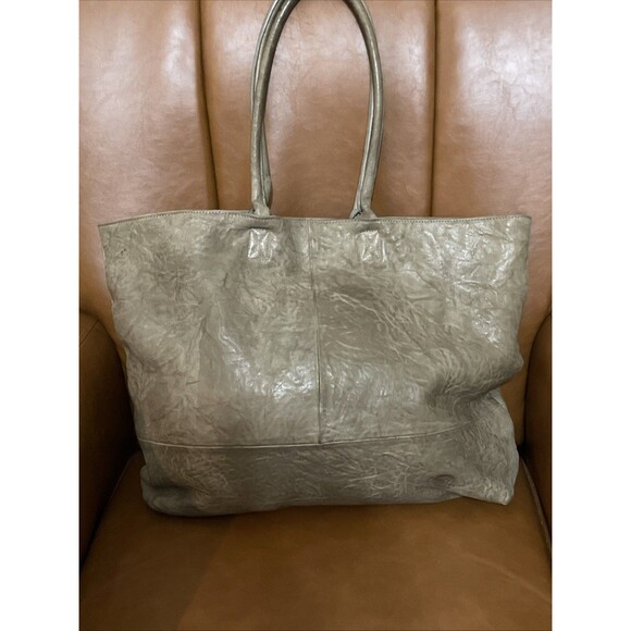 Thomas Wylde Magnet Closure Leather Shoulder Handbag Tote Tan Slouchy Flaws Read - Picture 3 of 16